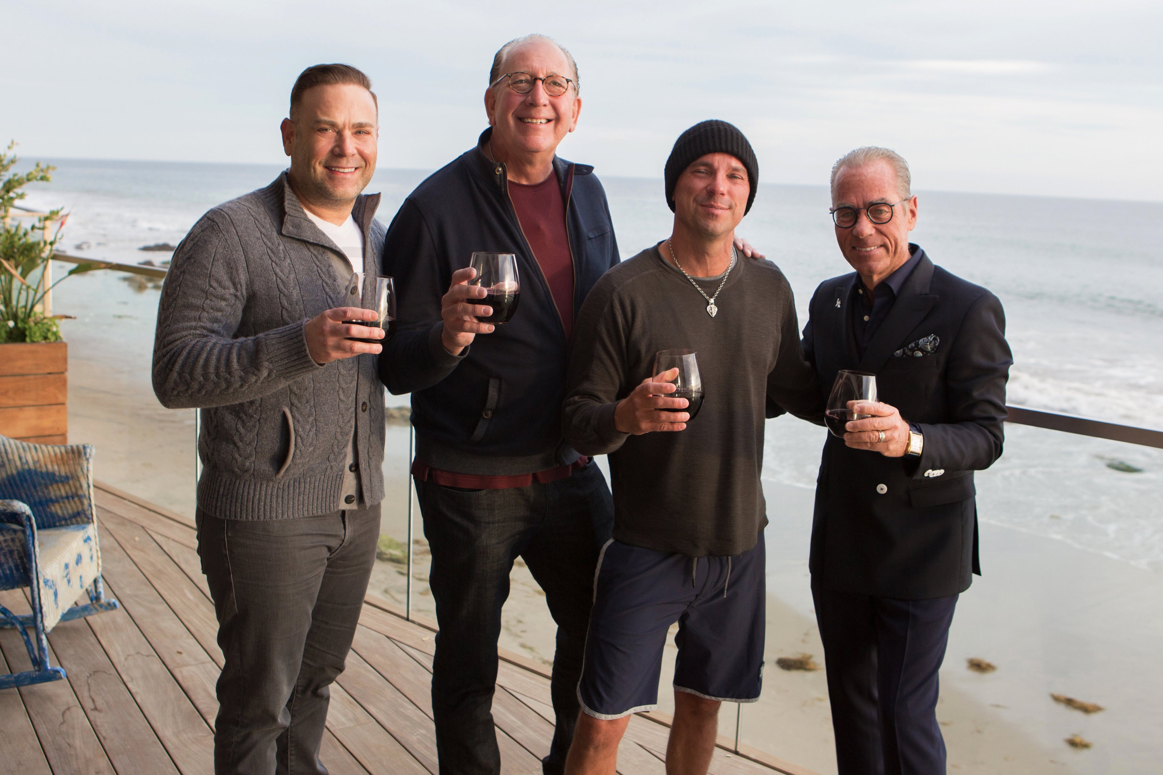 Kenny Signs with Warner Music Nashville