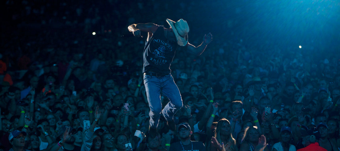Kenny Closes 2018 Trip Around the Sun Tour In Boston