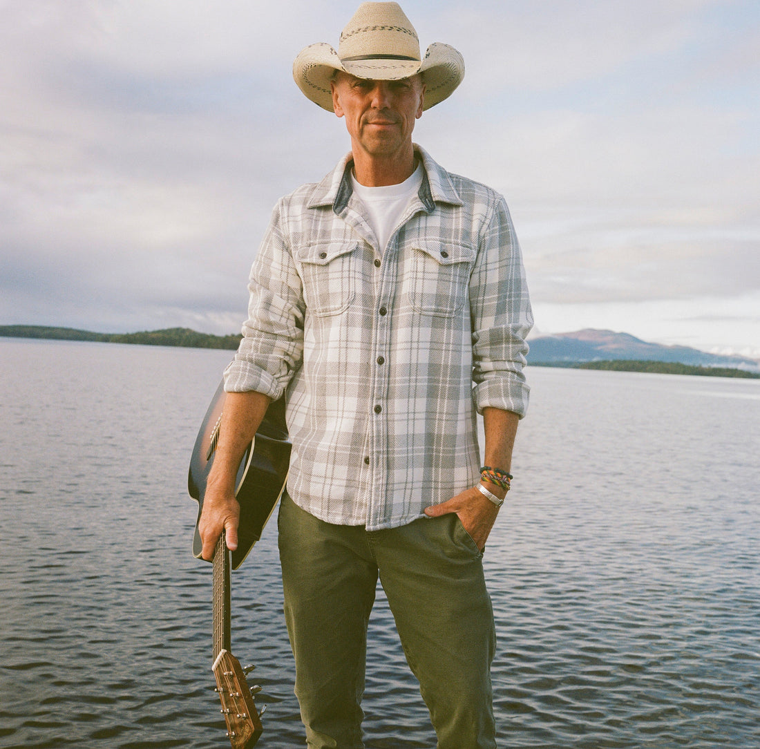 Kenny Chesney Tops MUSICROW’s Chart with 4th Week at No. 1