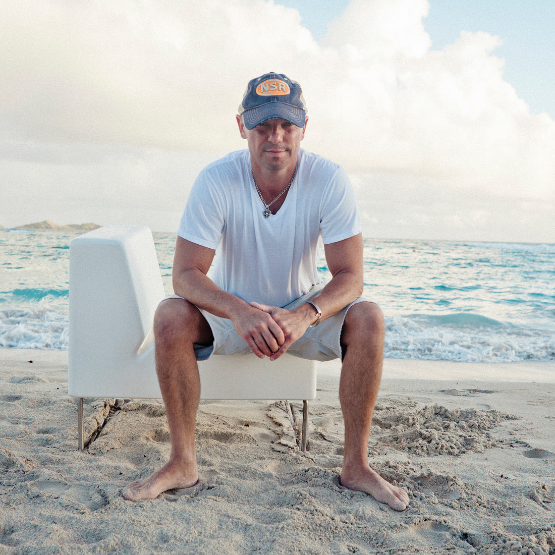 Kenny Chesney Opens His Heart*life*music